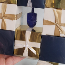 Load image into Gallery viewer, 8 Nights of Hanukkah 'Mallows